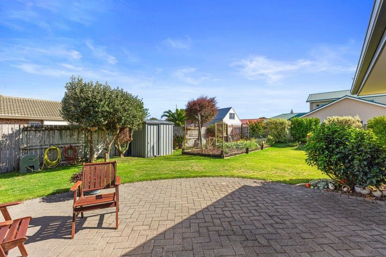 Photo of property in 23 Olympus Grove, Papamoa Beach, Papamoa, 3118