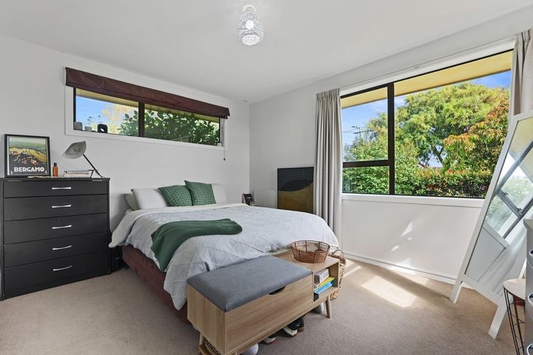 Photo of property in 42 Chedworth Avenue, Bishopdale, Christchurch, 8053