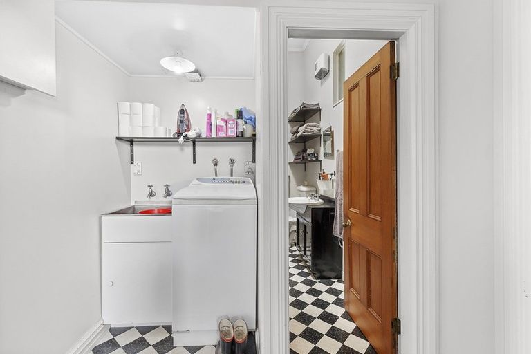 Photo of property in 230b Tinakori Road, Thorndon, Wellington, 6011