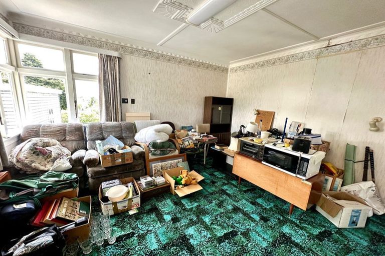 Photo of property in 228 Clyde Street, Balclutha, 9230