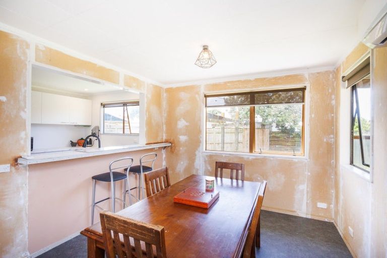 Photo of property in 3 Clutha Place, Westbrook, Palmerston North, 4412