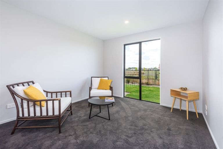Photo of property in 23 Angus Place, Rangiora, 7400