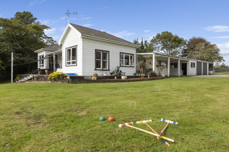 Photo of property in 863 Mountain Road, Waiongana, Inglewood, 4389