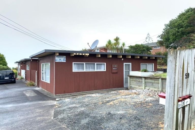 Photo of property in 1/59 High Road, Glenfield, Auckland, 0629