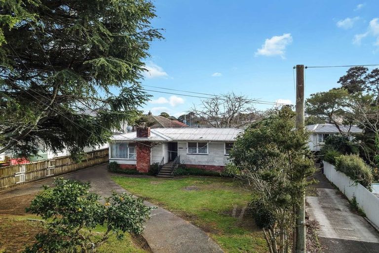 Photo of property in 15 Dreadon Road, Manurewa, Auckland, 2102