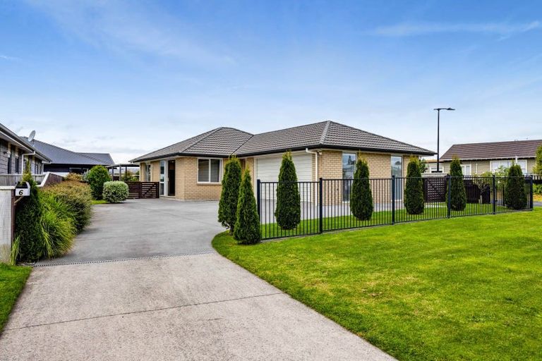 Photo of property in 6 Wills Road, Bell Block, New Plymouth, 4312