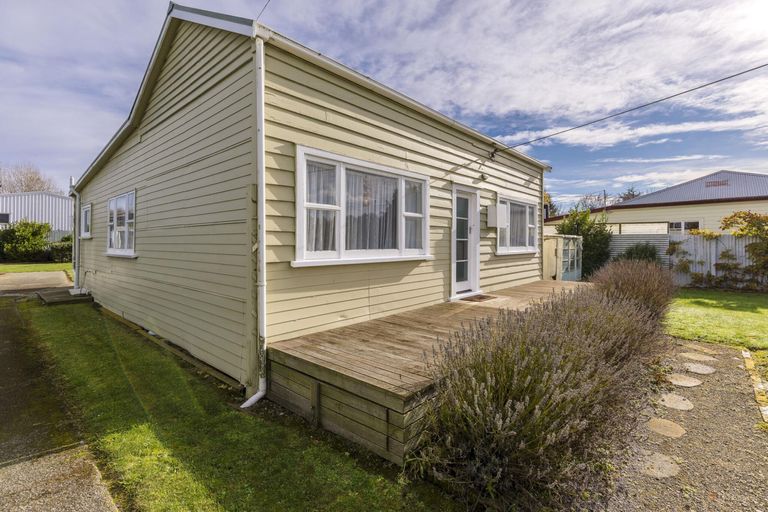 Photo of property in 9 Waimate Highway, Makikihi, Waimate, 7978