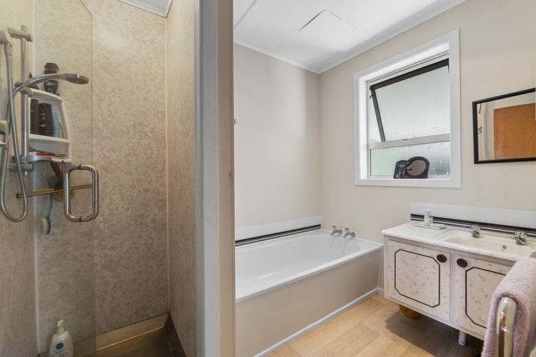 Photo of property in 32 Grey Street, Normanby, Hawera, 4614