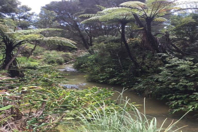 Photo of property in 7 Lori Lane, Coopers Beach, 0420