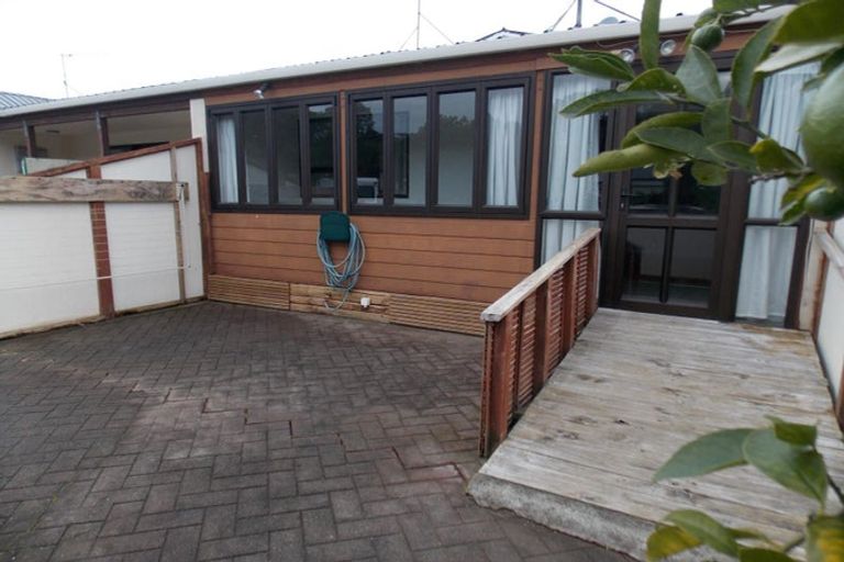 Photo of property in 7-9 School Road, Plimmerton, Porirua, 5026