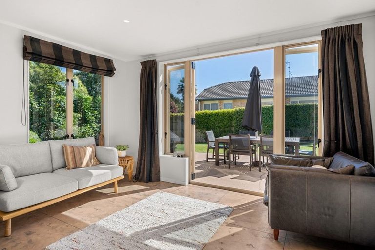 Photo of property in 17 Arrowfield Drive, Pyes Pa, Tauranga, 3112