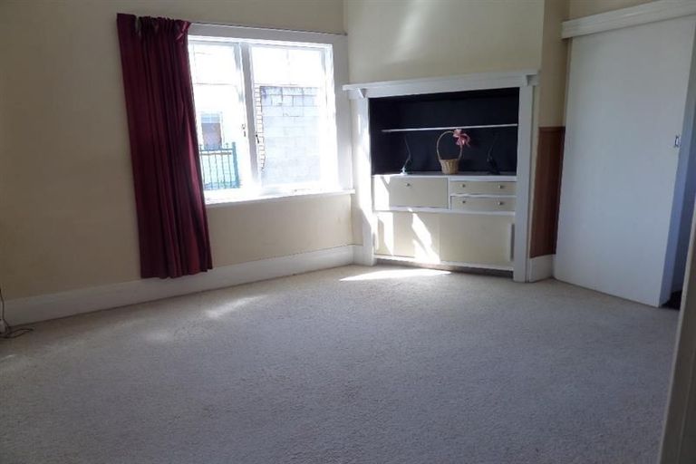 Photo of property in 4126 Great North Road, Glen Eden, Auckland, 0602