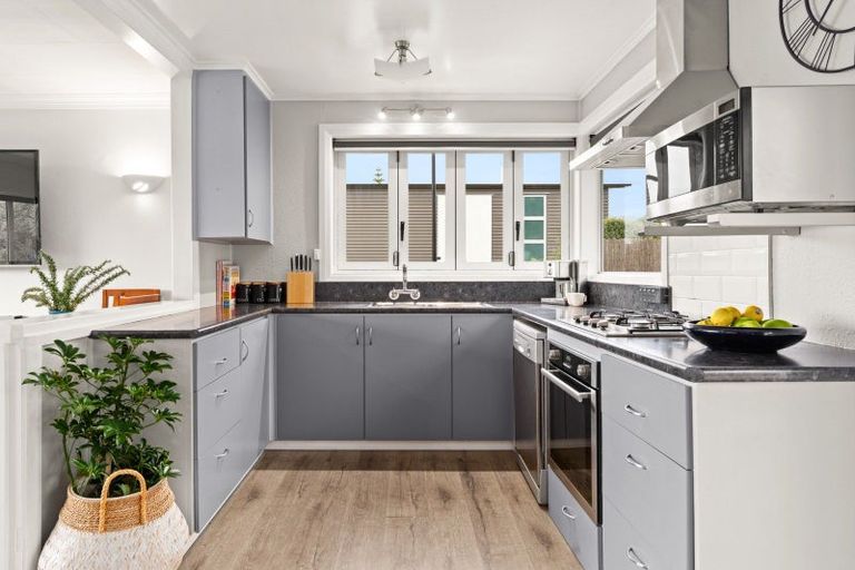 Photo of property in 3 Glengyle Street, Vauxhall, Dunedin, 9013