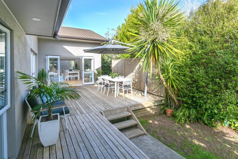 Photo of property in 163 Ocean Beach Road, Tairua, 3508