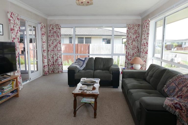 Photo of property in 1/20 Apollo Place, Papanui, Christchurch, 8052