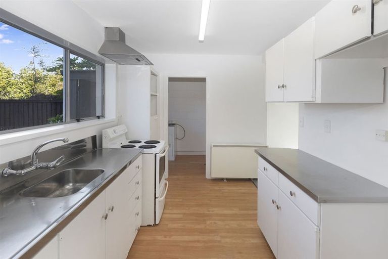 Photo of property in 2/22c Egmont Place, Bishopdale, Christchurch, 8051