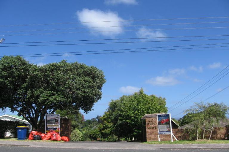 Photo of property in 13/60 Birkdale Road, Birkdale, Auckland, 0626