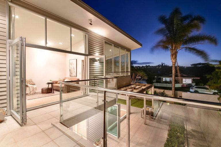 Photo of property in 58 The Circle, Manly, Whangaparaoa, 0930