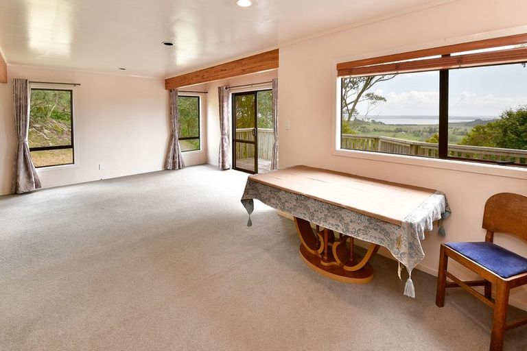 Photo of property in 136 Mclachlan Road, Kaukapakapa, Warkworth, 0984