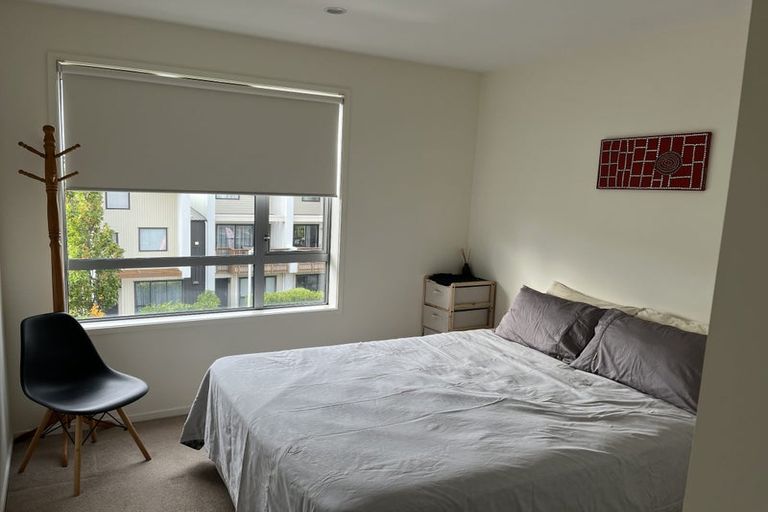 Photo of property in 202/160b Hobsonville Point Road, Hobsonville, Auckland, 0616