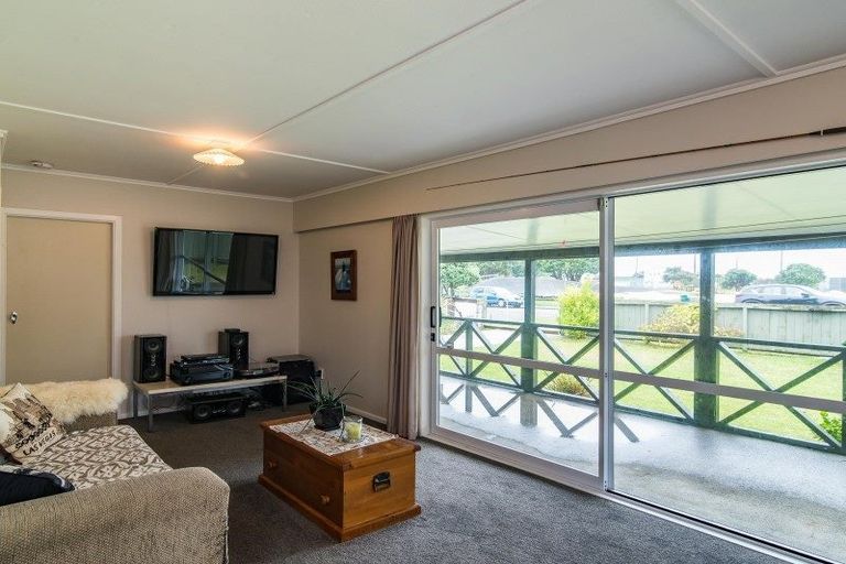 Photo of property in 30 Donovan Road, Paraparaumu Beach, Paraparaumu, 5032