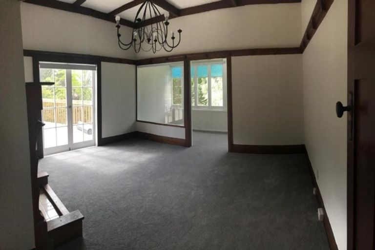 Photo of property in 1245 East Coast Road, Redvale, Albany, 0794