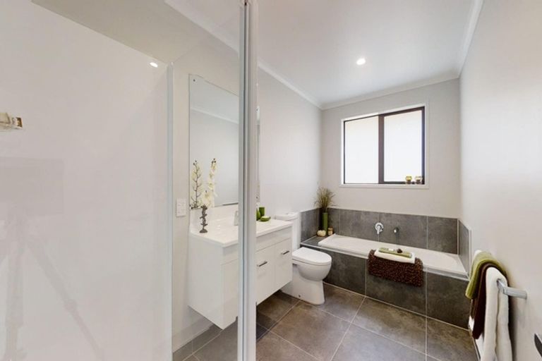 Photo of property in 5 Wai Shing Place, Pukekohe, 2120