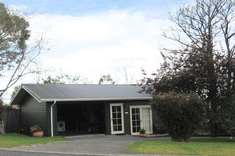 Photo of property in 17 Williams Street, Taupo, 3330