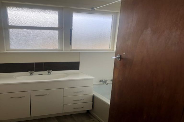 Photo of property in 15 Slim Street, Bader, Hamilton, 3206