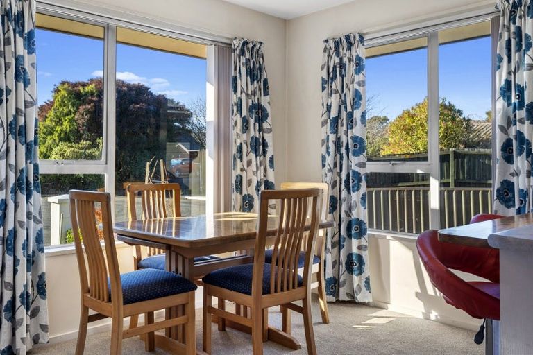 Photo of property in 5b Norton Place, Woodend, 7610