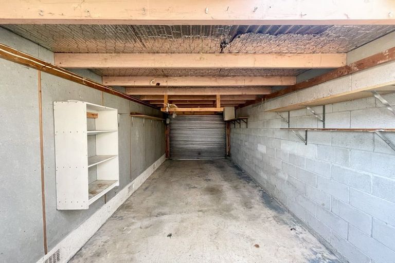 Photo of property in 36 Karaka Crescent, Levin, 5510