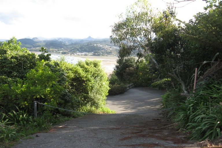 Photo of property in 6 Motuhoa Road, Tairua, 3508