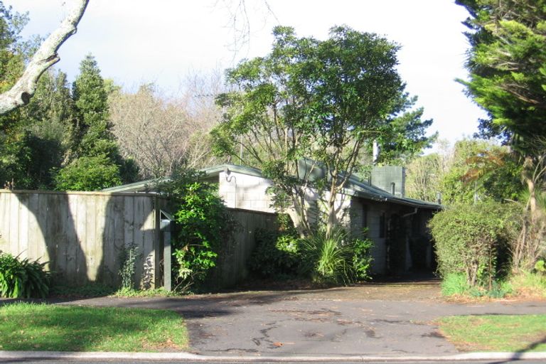 Photo of property in 8 Helena Road, Hillcrest, Hamilton, 3216