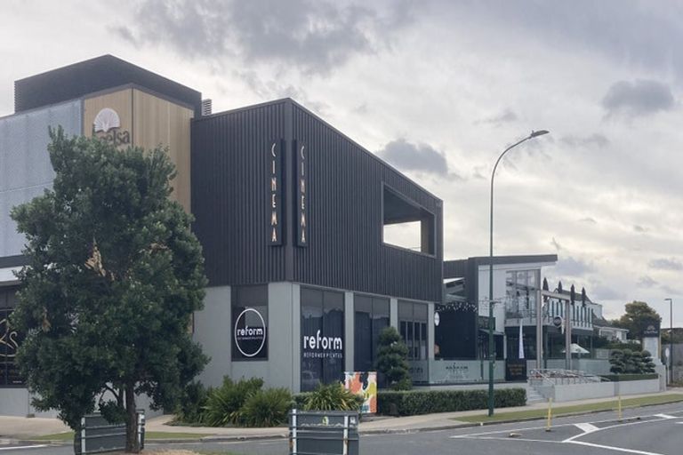 Photo of property in 5 Lance Way, Papamoa, 3118