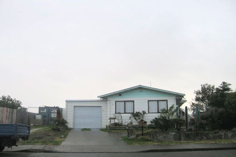 Photo of property in 15 Arklow Place, Flaxmere, Hastings, 4120