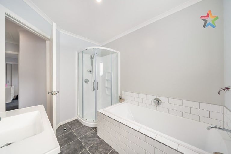 Photo of property in 1128a High Street, Taita, Lower Hutt, 5011
