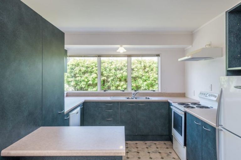 Photo of property in 73 Makarini Street, Paraparaumu, 5032