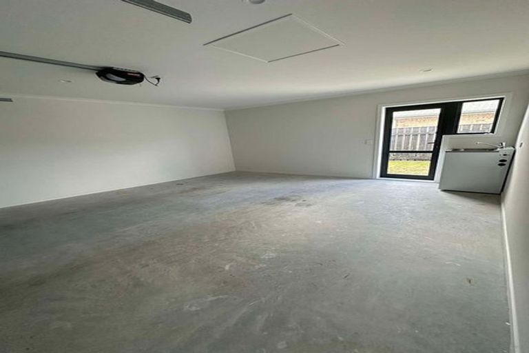 Photo of property in 128b Weraroa Road, Levin, 5510