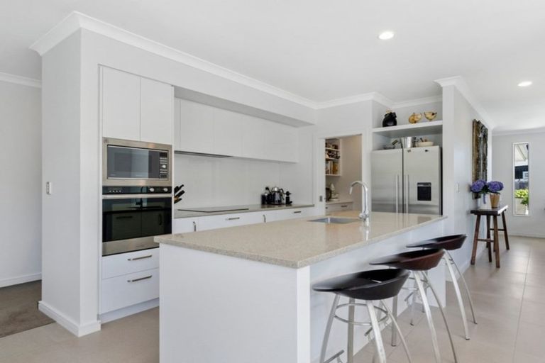 Photo of property in 5 Courtney Lane, Matakana, Warkworth, 0985