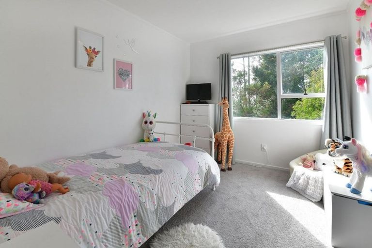 Photo of property in 3 Win Grove, Hatfields Beach, Orewa, 0931