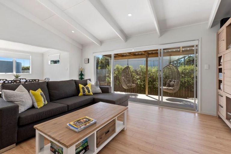 Photo of property in 5 Shamrock Crest, Omaha, 0986