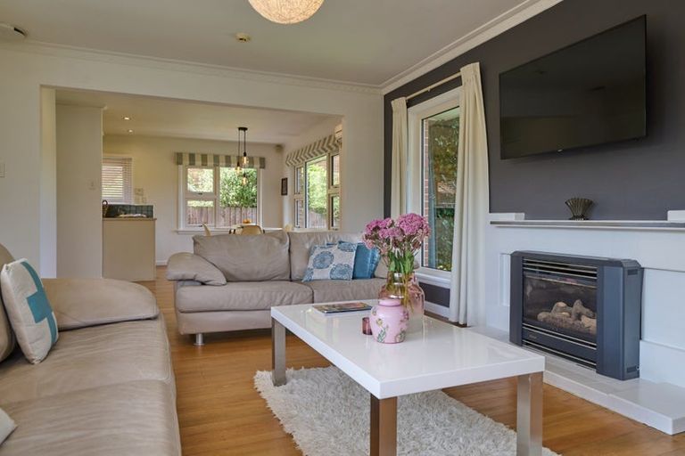 Photo of property in 115 Saint Martins Road, Saint Martins, Christchurch, 8022