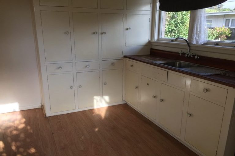 Photo of property in 5/9a Curletts Road, Sockburn, Christchurch, 8042