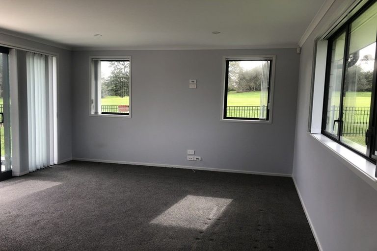 Photo of property in 71 Murray Ward Drive, Te Kauwhata, 3710