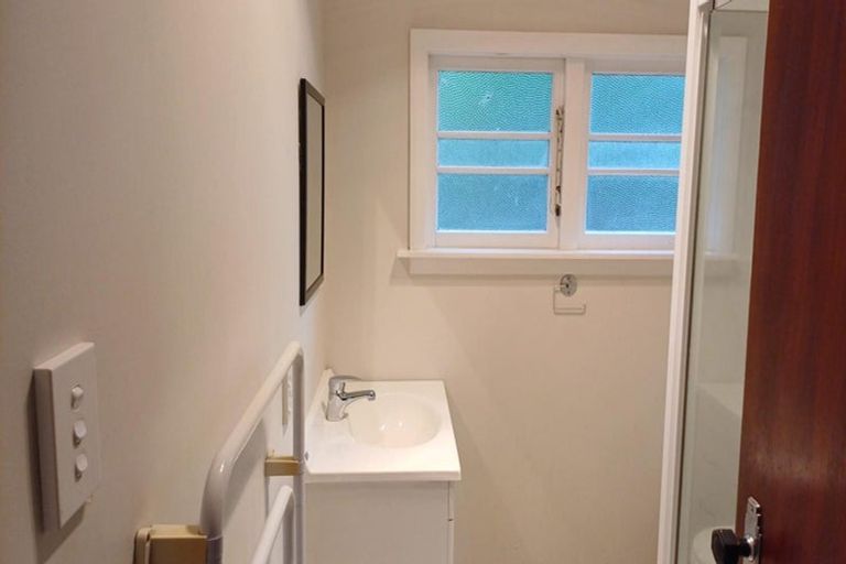 Photo of property in 138 Vagues Road, Northcote, Christchurch, 8052