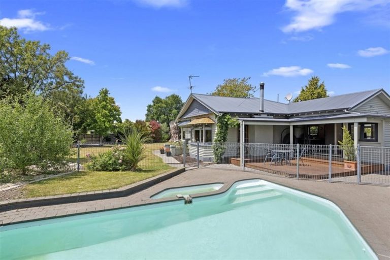 Photo of property in 163 West Belt, Rangiora, 7400