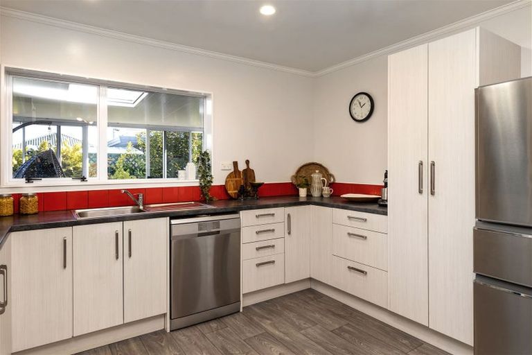 Photo of property in 8a Robalan Place, Redwoodtown, Blenheim, 7201
