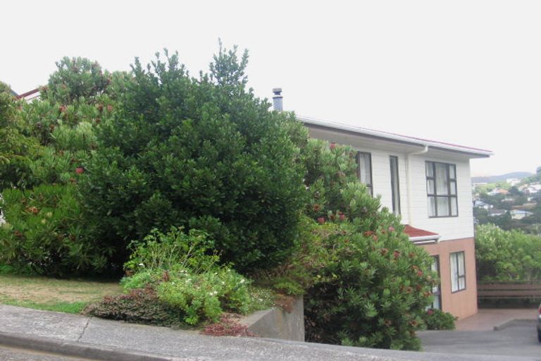 Photo of property in 8 Gaya Grove, Ngaio, Wellington, 6035