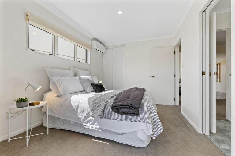 Photo of property in 2 Pipi Street, Two Mile Bay, Taupo, 3330