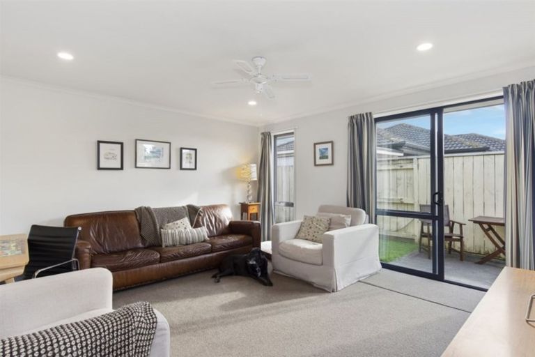 Photo of property in 710 Gloucester Road, Papamoa Beach, Papamoa, 3118